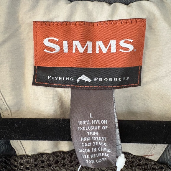 Simms Vertical Master Fly Fishing Vest - Picture 3 of 6